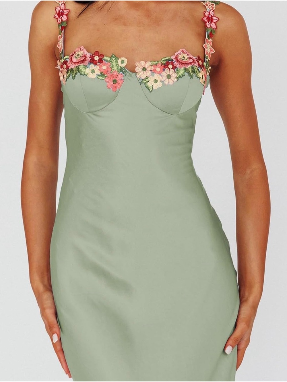 NWT Realtix Sage Green Floral-Accent Maxi Slip Dress Size M - Picture 2 of 8